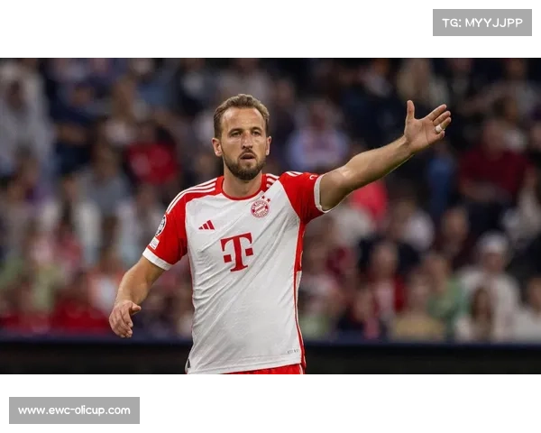 拜仁前锋凯恩：20球领跑射手榜，组织防守全能